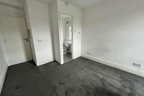 1 bedroom flat to rent, Rice Lane, Liverpool