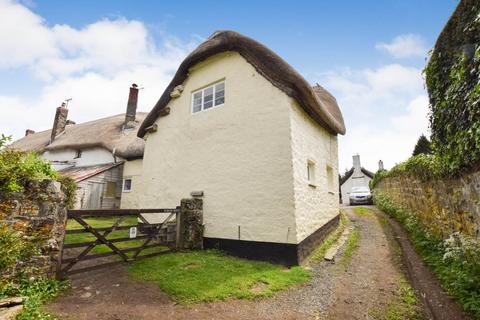 4 bedroom end of terrace house for sale, Lady House, Drewsteignton, Devon, EX6 6QU