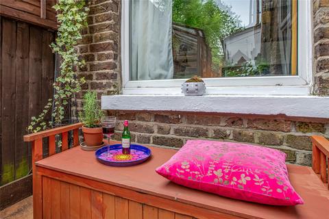18 Edgington Road, London, SW16 5BS