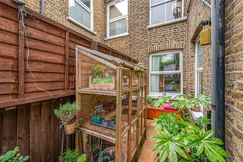 18 Edgington Road, London, SW16 5BS