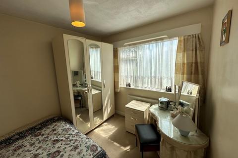 363 Staines Road, Feltham, TW14 9HF