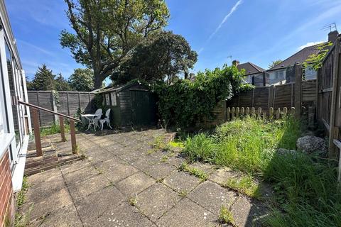 363 Staines Road, Feltham, TW14 9HF