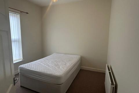 3 bedroom house to rent, Langton Street, Preston, PR1
