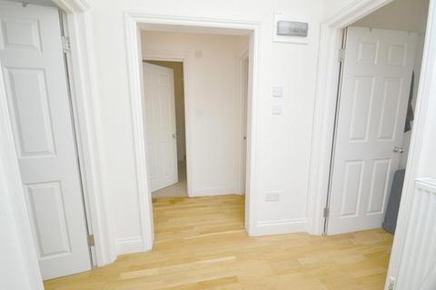 3 bedroom apartment to rent, 93 Warwick Road, LONDON SW5