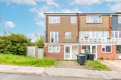 4 bedroom end of terrace house for sale, Pittville Gardens, London, SE25