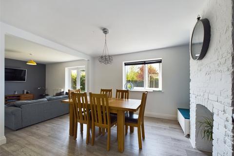 15 Church Park, Bodmin, PL31 2BU