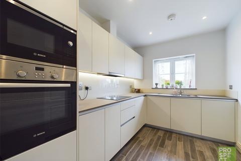 3 bedroom semi-detached house to rent, Heather Green, Warfield, Bracknell, Berkshire, RG42