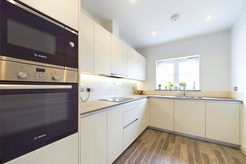 undefined, Heather Green, Warfield, Berkshire, RG42