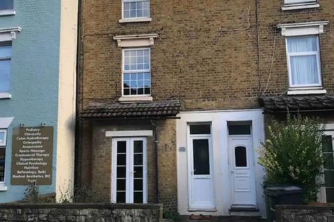 3 bedroom townhouse to rent, Church Street Maidstone ME14