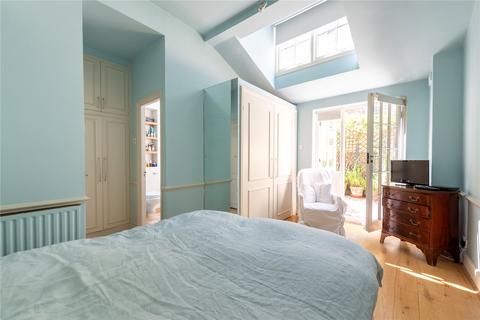 3 bedroom mews for sale, Conduit Mews, Bayswater, London, W2