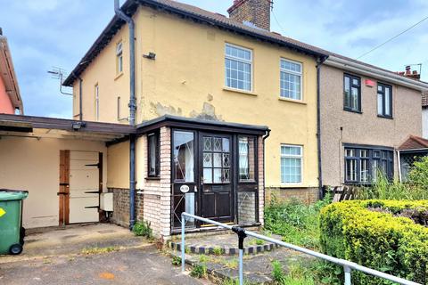3 bedroom semi-detached house for sale, Wallace Road, Grays RM17