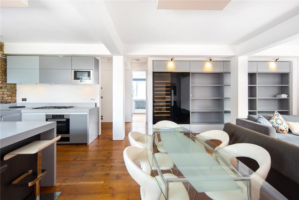 Living/Dining Area