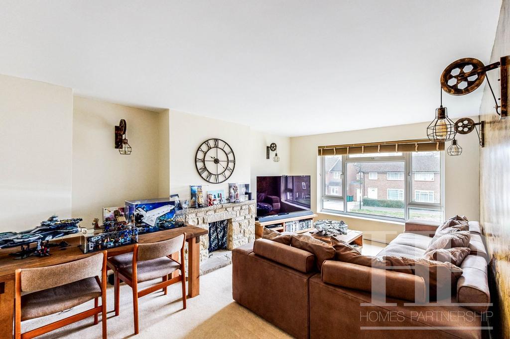 Lounge/dining room