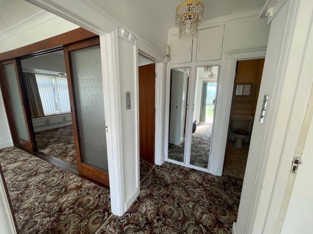 Pontardawe Road, Clydach, Swansea... 3 bed bungalow for sale £270,000