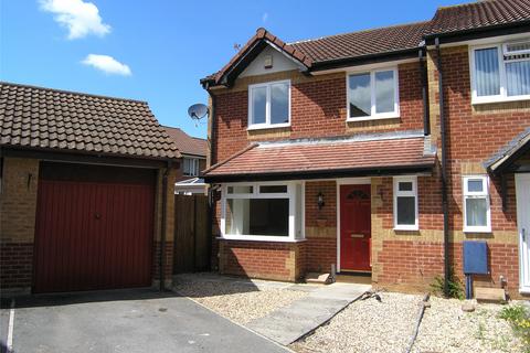 4 bedroom semi-detached house to rent, Stanley Close, Bridgwater, Somerset, TA6