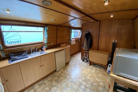 undefined, Ash Island, East Molesey KT8