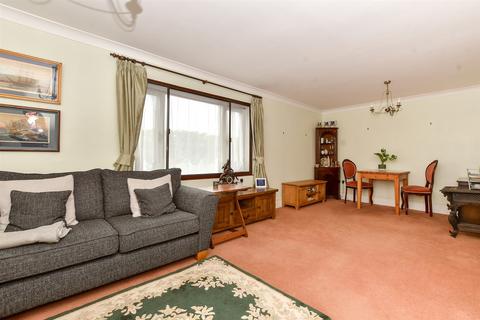 2 bedroom ground floor flat for sale, Redvers Road, Warlingham, Surrey