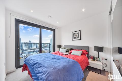 1 bedroom apartment for sale, Horizons Tower, Canary Wharf E14