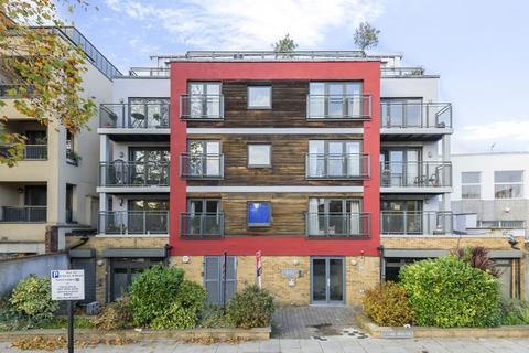 2 bedroom flat to rent, Spa Road, London, SE16