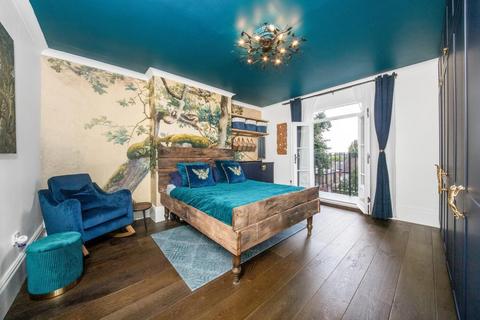 2 bedroom apartment for sale, Gatestone Road, Crystal Palace, London, SE19