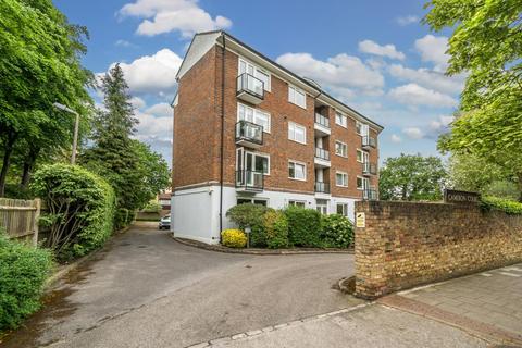 Flat 3, Cameron Court Princes Way, London, SW19 6QY