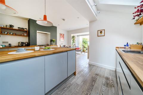 29 Barnardo Road, Exeter, EX2 4ND