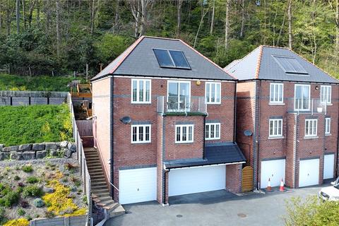 4 bedroom detached house for sale, Hendidley Way, Newtown, Powys, SY16