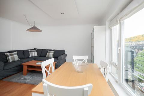 2 bedroom flat for sale, Lower London Road, Abbeyhill, Edinburgh, EH7