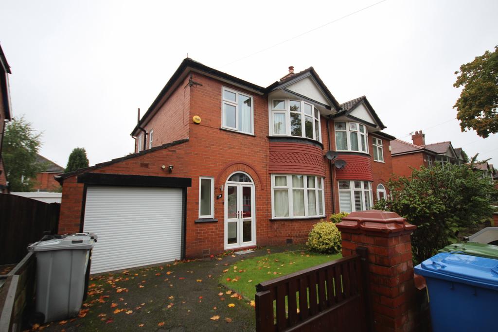 3 Bedroom Semi Detached for let