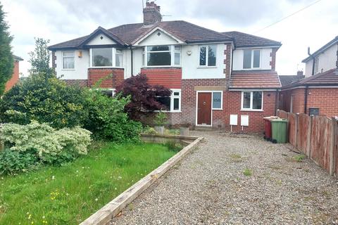 4 bedroom semi-detached house to rent, Longsight, Harwood, Bolton, BL2