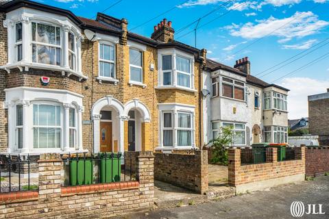 3 bedroom terraced house for sale, The Green, Stratford, London, E15