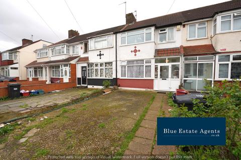 3 bedroom terraced house for sale, Wentworth Road, Southall, UB2