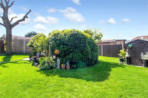 2 bedroom retirement property for sale, Orchard Mead, Eastwood Road North, Leigh-on-Sea, Essex, SS9