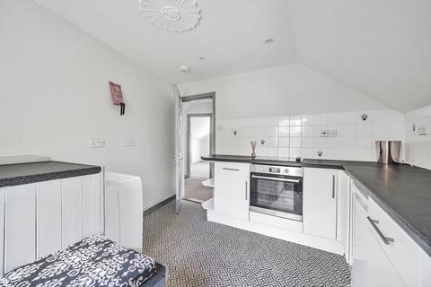 1 bedroom apartment for sale, East Street, Faversham, ME13