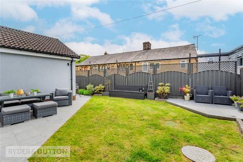 1 Cliff Hill Road, Shaw, Oldham, OL2 8DE