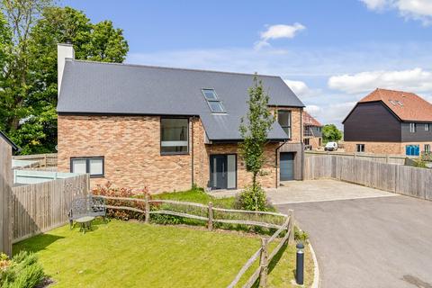 5 bedroom detached house for sale, Sandwich Road, Whitfield, Dover, CT16