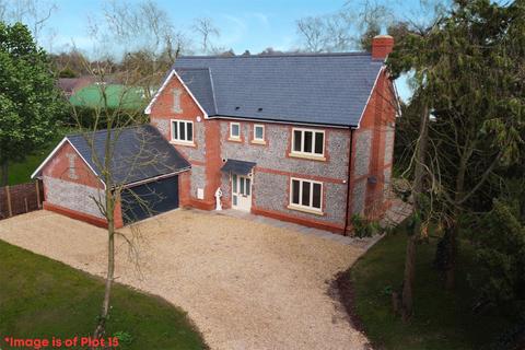 5 bedroom detached house for sale, Flint Way, Lakenheath, Suffolk, IP27