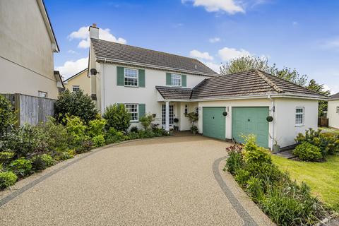 4 bedroom detached house for sale, Lower Cross Road, Barnstaple, EX31