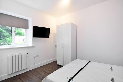 1 bedroom flat to rent, Bowmans Mews Holloway N7