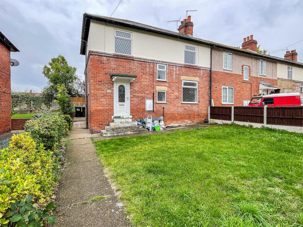 Highfields, Doncaster DN6 3 bed semidetached house £675 pcm (£156 pw)