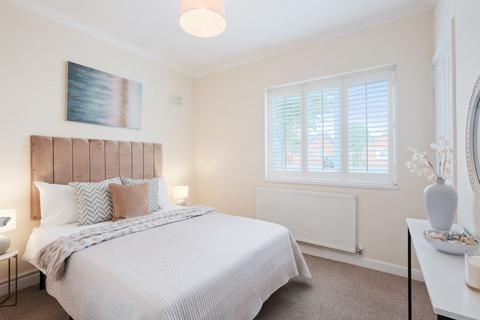 18 Dovedale Avenue, Shirley, Solihull, B90 2AP