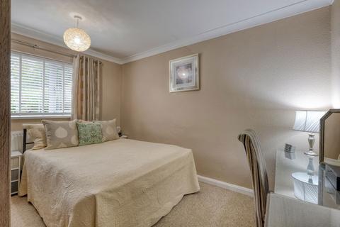 29 Burnthurst Crescent, Shirley, Solihull, B90 4UJ