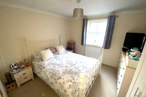 2 bedroom end of terrace house to rent, Palmer Close, Ramsey, PE26