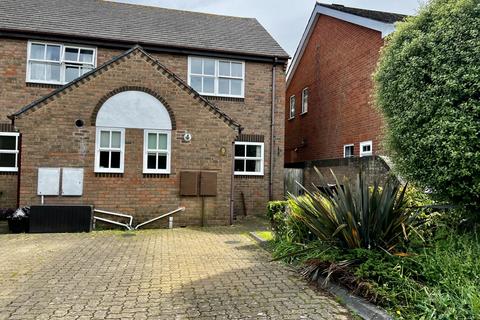2 bedroom terraced house to rent, Oak Court Pennington Close, Pennington, Lymington, Hampshire, SO41
