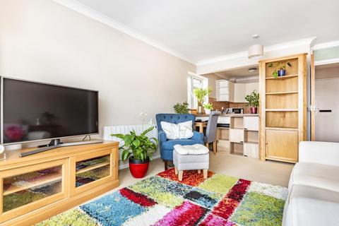 1 bedroom flat for sale, Cadogan Close, Beckenham