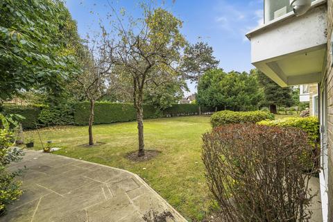 16 Cadogan Close, Beckenham, BR3 5XY