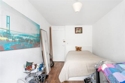 1 bedroom apartment for sale, Penda's Mead, Lindisfarne Way, London, E9