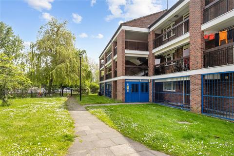 1 bedroom apartment for sale, Penda's Mead, Lindisfarne Way, London, E9