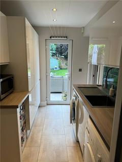 8 Copper Ridge, Chalfont St Peter, Gerrards Cross, SL9 0NF