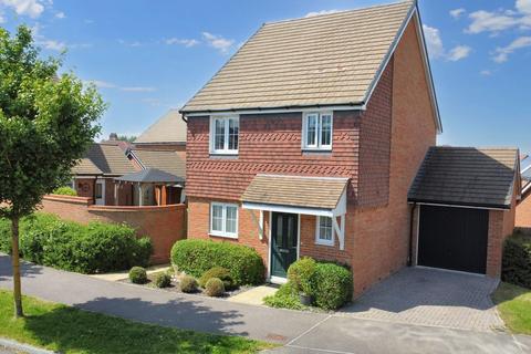 3 bedroom detached house for sale, Murdoch Chase, Coxheath, ME17